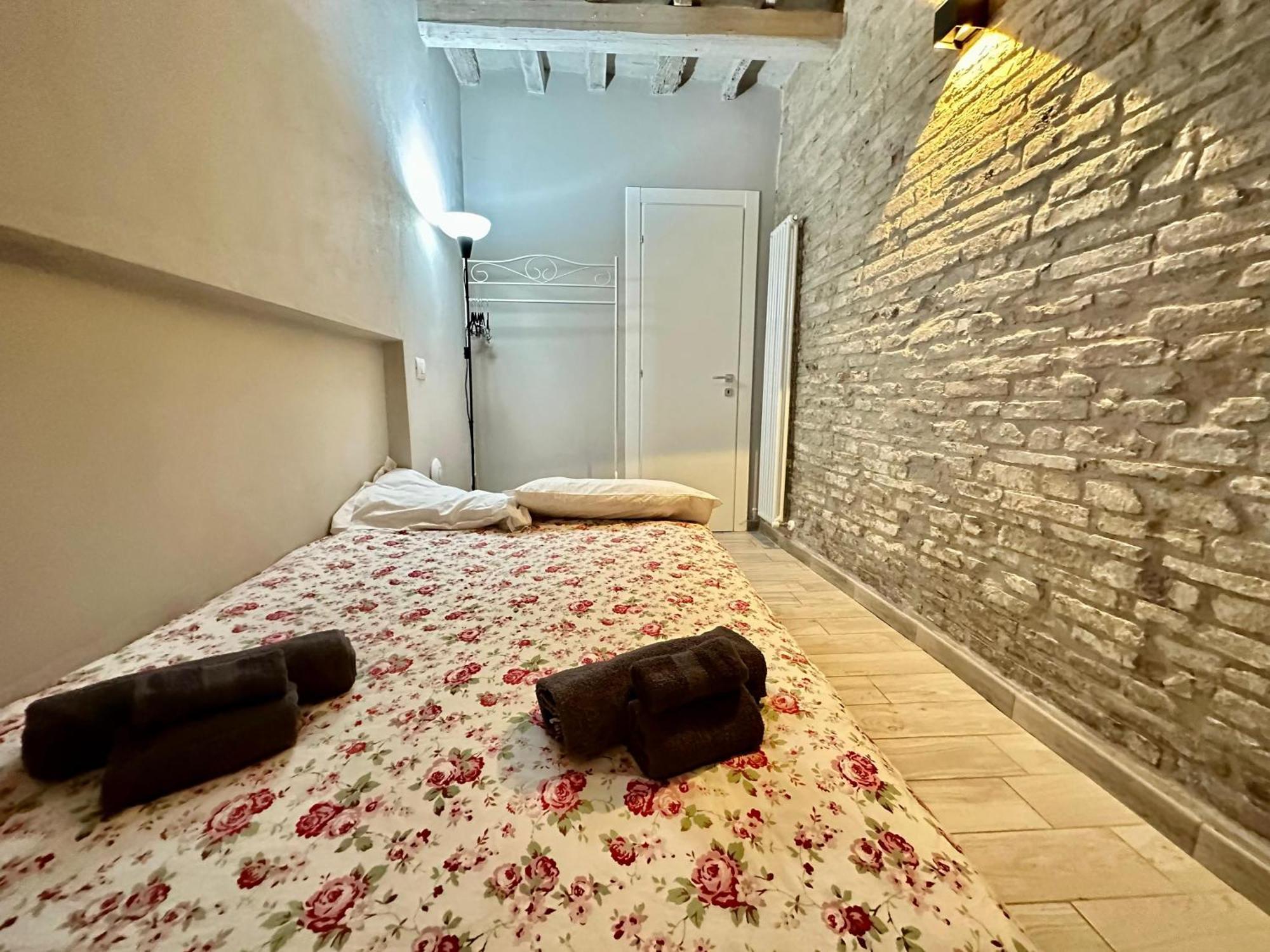 " In Centro Da Marghe" By Revenue House Daire Parma Dış mekan fotoğraf