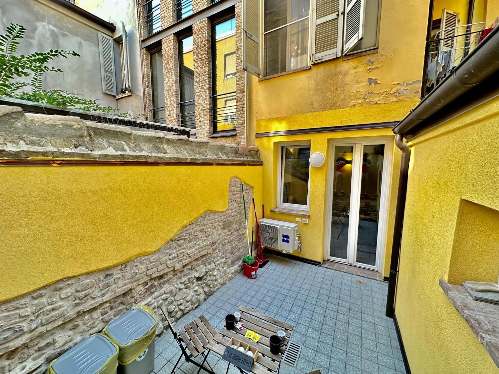 " In Centro Da Marghe" By Revenue House Daire Parma Dış mekan fotoğraf